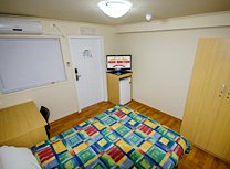 Queen size bed